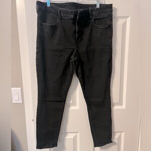 American Eagle Black Next Level Stretch Jegging 18 SHORT